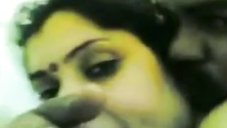 पड़ोसी के साथ बड़े स्तन चाची भारतीय सेक्स वीडियो