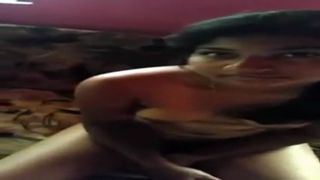 गोवा कॉलेज प्रेमिका सेक्स सहपाठी के साथ सोफे पर