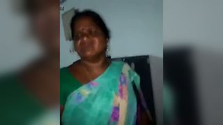 भारतीय हाउस पत्नी उसके युवा devar