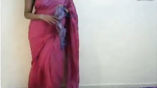 भारतीय हाउस पत्नी उसे गधे पर कैम