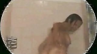 Thrisa गर्म स्नानघर वीडियो 3