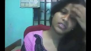 भारतीय किशोरों की लड़की उसे नग्न आंकड़ा अनुरोध पर