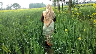इंडियन आउटडोर सेक्स देसी टीन की चुदाई हिंदी में