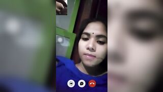 हॉट देसी गर्ल की प्यासी चूत का नंगा वीडियो कॉल