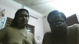 परिपक्व सींग का बना भारतीय Cpl वेबकैम पर खेलते हैं