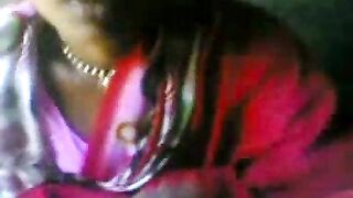 मराठी कामवाली की चिकनी चूत उसी के झोपड़े में चोदी