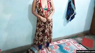 इंडियन पति पत्नी ने बनाया होममेड सेक्स वीडियो