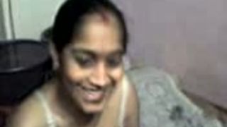 बंगाली भाभी होम सेक्स वीडियो
