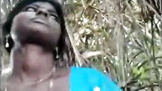 भारतीय चाची चूसना BF लंड